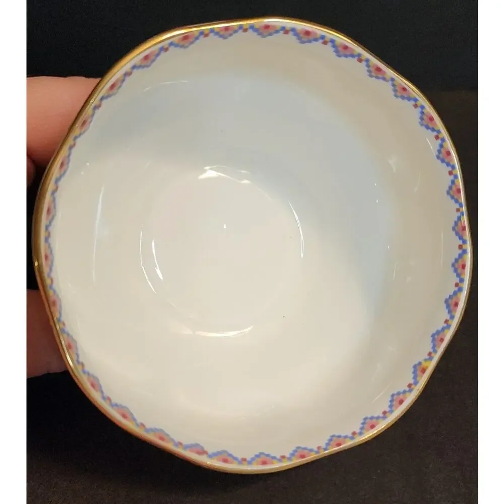 Royal Albert vtg royal